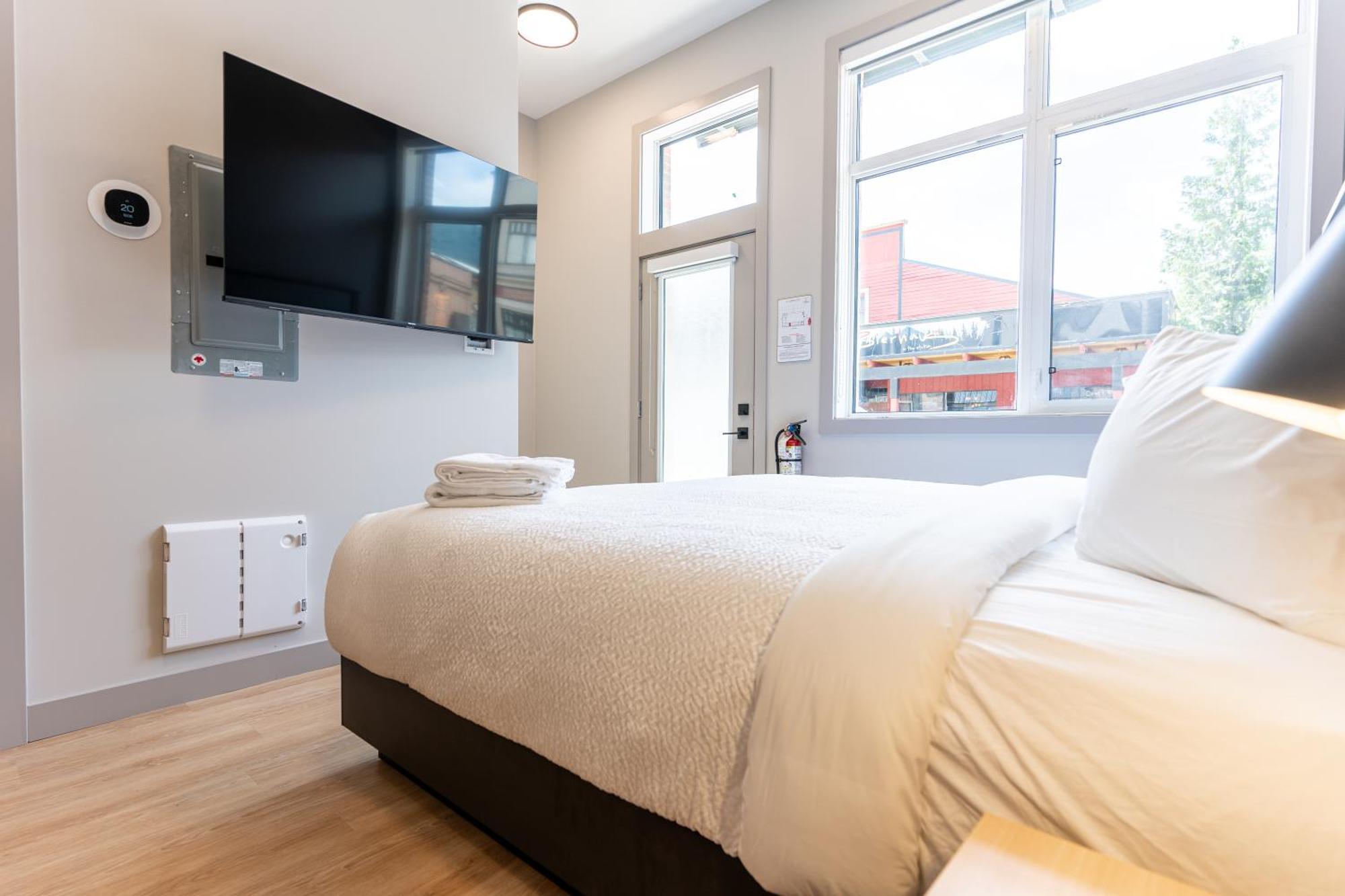 Basecamp Suites Revelstoke Quarto foto